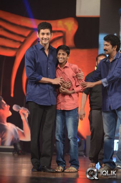 1-Nenokkadine-Movie-Audio-Release